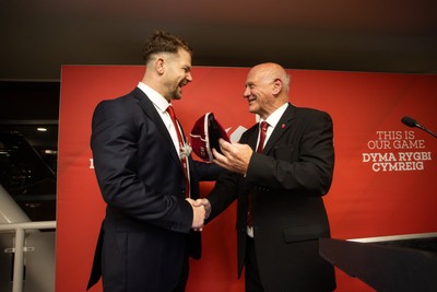 091125 - Wales v Argentina - Quilter Nations Series - Olly Cracknell of Wales with his first cap