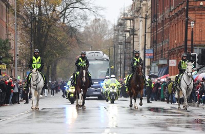 091125 - Wales v Argentina, Quilter Nations Series - South Wales Police Mounted Section escort the Wales team coach to the Principality Stadium