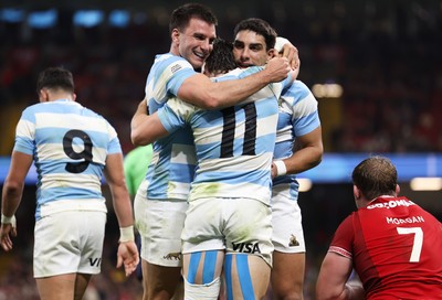 091125 - Wales v Argentina, Quilter Nations Series - Mateo Carreras of Argentina celebrates with team mates after scoring try