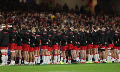 091125 - Wales v Argentina, Quilter Nations Series - The Wales team lineup for the anthems