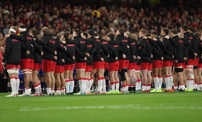 091125 - Wales v Argentina, Quilter Nations Series - The Wales team lineup for the anthems