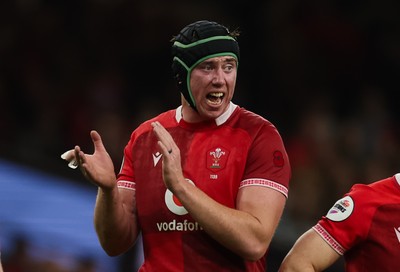 091125 - Wales v Argentina, Quilter Nations Series - Adam Beard of Wales