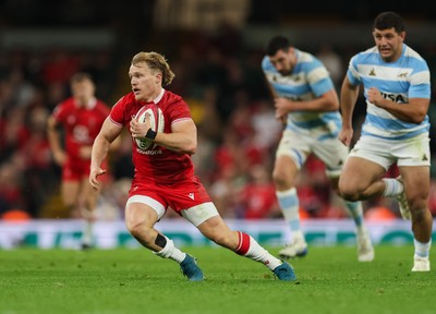 091125 - Wales v Argentina, Quilter Nations Series - Blair Murray of Wales