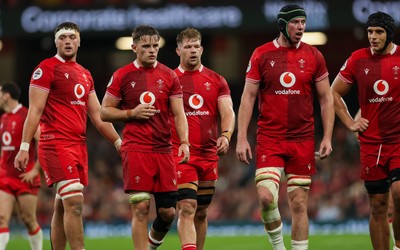 091125 - Wales v Argentina, Quilter Nations Series - Left to right, Freddie Thomas of Wales, Alex Mann of Wales, Olly Cracknell of Wales, Adam Beard of Wales and Dafydd Jenkins of Wales
