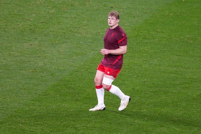 091125 - Wales v Argentina - Quilter Nations Series - Jac Morgan of Wales during the warm up
