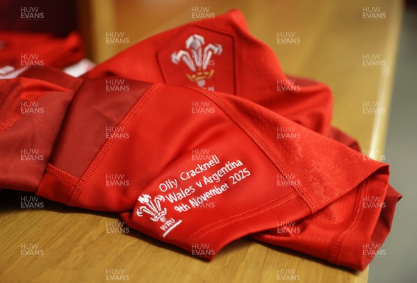 091125 - Wales v Argentina - Quilter Nations Series - Olly Cracknell of Wales jersey in the dressing room before the game