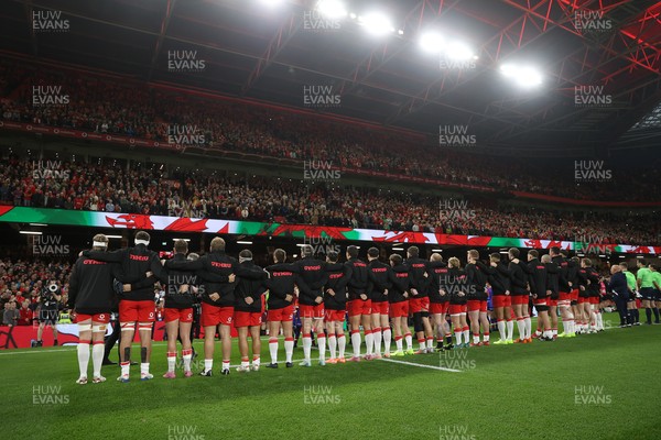 091125 - Wales v Argentina - Quilter Nations Series - Wales Anthem
