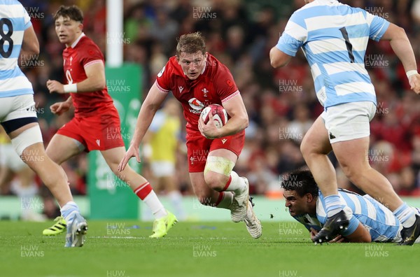 091125 - Wales v Argentina - Quilter Nations Series - Jac Morgan of Wales 