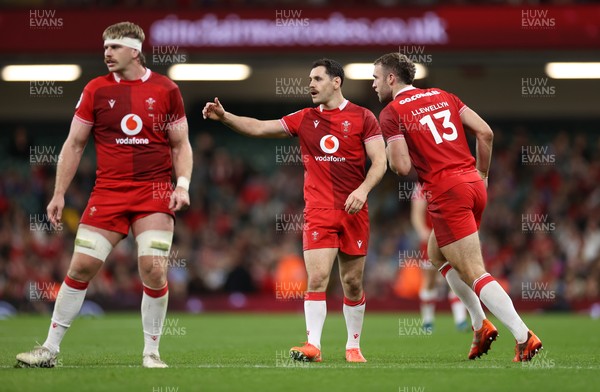 091125 - Wales v Argentina - Quilter Nations Series - Tomos Williams of Wales 