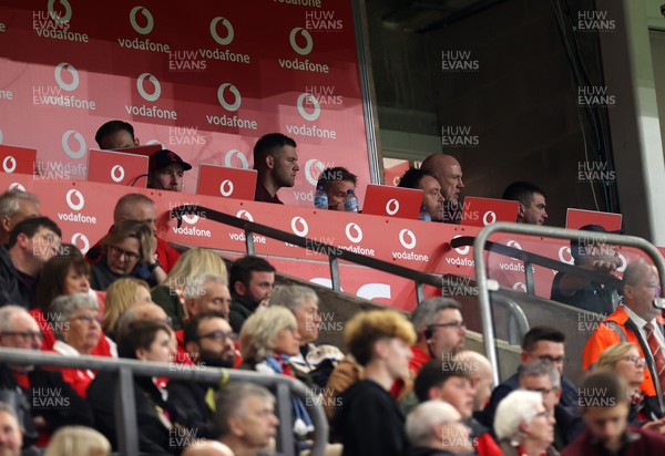 091125 - Wales v Argentina - Quilter Nations Series - Wales coaches box