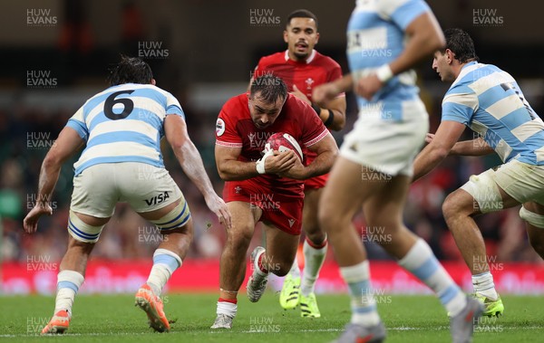 091125 - Wales v Argentina - Quilter Nations Series - Liam Belcher of Wales 