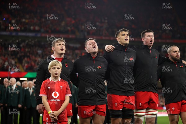 091125 - Wales v Argentina - Quilter Nations Series - Jac Morgan, Dewi Lake and Dafydd Jenkins of Wales sing the anthem