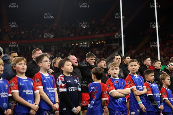 091125 - Wales v Argentina - Quilter Nations Series - Alex Mann of Wales sings the anthem
