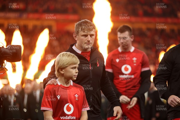 091125 - Wales v Argentina - Quilter Nations Series - Jac Morgan of Wales