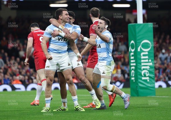 091125 - Wales v Argentina, Quilter Nations Series - Geronimo Prisciantelli of Argentina celebrates after scoring try