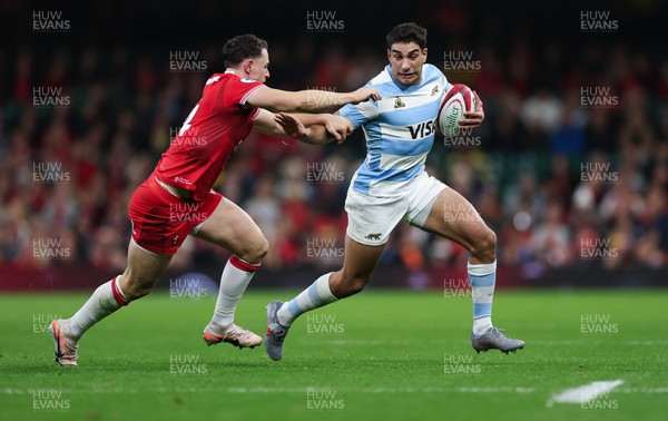 091125 - Wales v Argentina, Quilter Nations Series - Santiago Carreras of Argentina is tackled by Tom Rogers of Wales