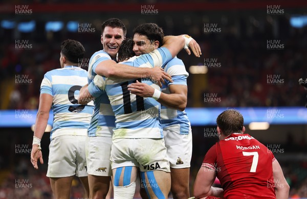 091125 - Wales v Argentina, Quilter Nations Series - Mateo Carreras of Argentina celebrates with team mates after scoring try