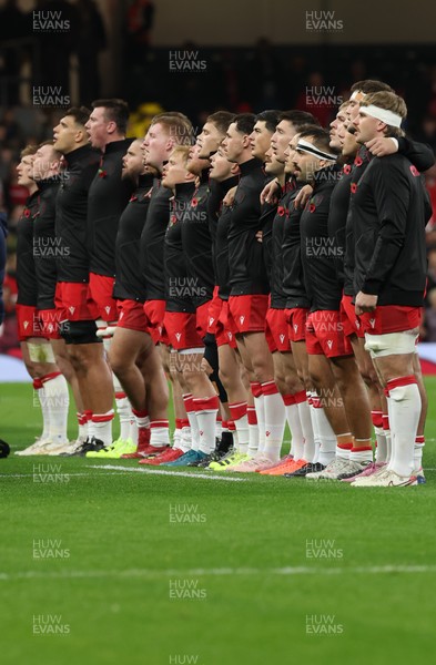 091125 - Wales v Argentina, Quilter Nations Series - The Wales team lineup for the anthems