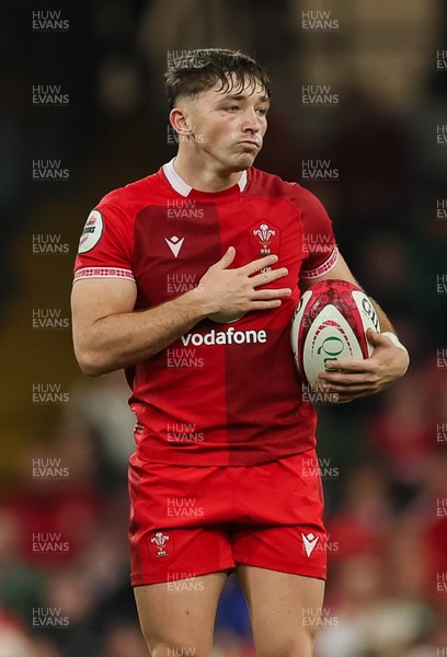 091125 - Wales v Argentina, Quilter Nations Series - Dan Edwards of Wales