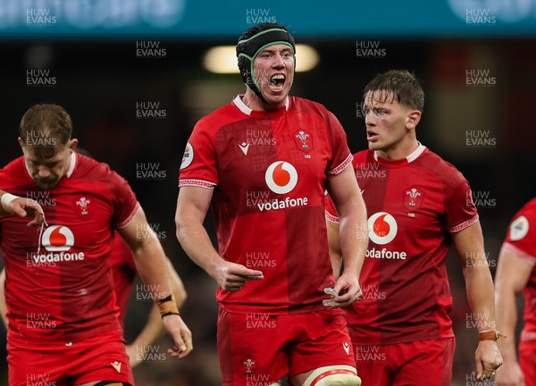 091125 - Wales v Argentina, Quilter Nations Series - Adam Beard of Wales