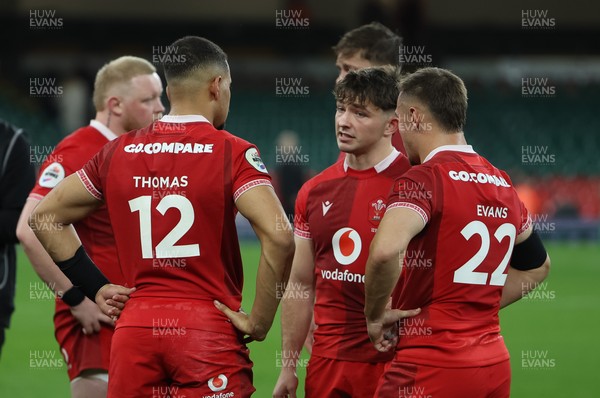 091125 - Wales v Argentina, Quilter Nations Series - Dan Edwards of Wales with Ben Thomas of Wales and Jarrod Evans of Wales