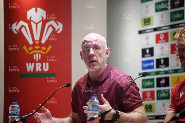 091125 - Wales v Argentina - Quilter Nations Series - Steve Tandy, Wales Head Coach speaks in a press conference after the match
