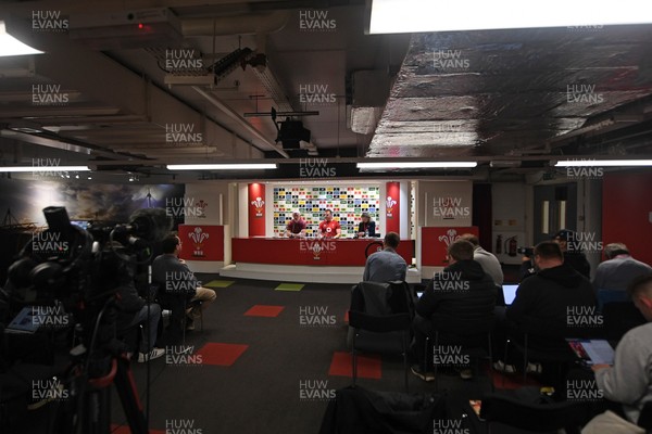 091125 - Wales v Argentina - Quilter Nations Series - Steve Tandy, Wales Head Coach speaks in a press conference after the match