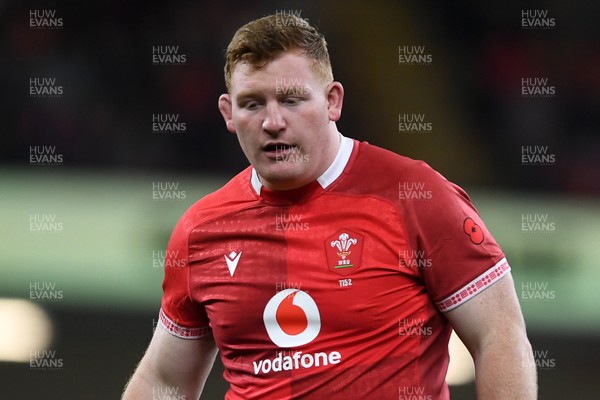 091125 - Wales v Argentina - Quilter Nations Series - Dejected Rhys Carre of Wales