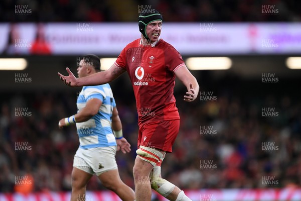 091125 - Wales v Argentina - Quilter Nations Series - Adam Beard of Wales