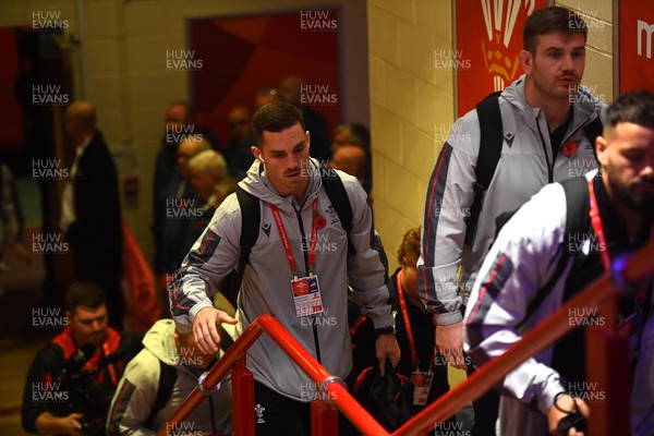 121122 - Wales v Argentina - Autumn Antions Series - George North of Wales arrives