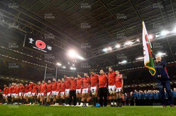 121122 - Wales v Argentina - Autumn Antions Series - Wales squad during a minute silence