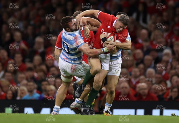 121122 - Wales v Argentina - Autumn Nations Series - Rhys Priestland of Wales is tackled by Facundo Isa of Argentina