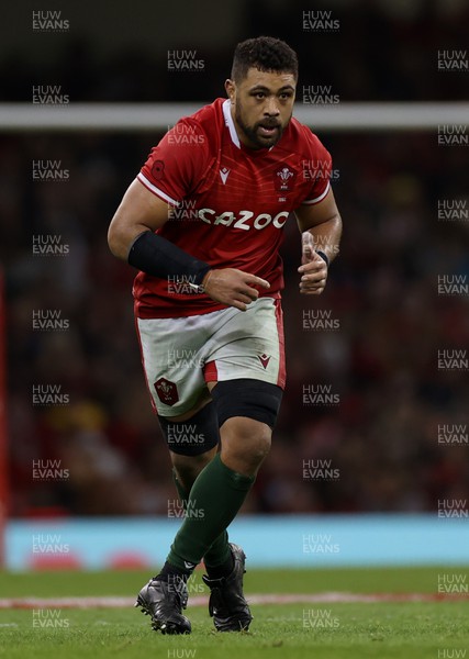 121122 - Wales v Argentina - Autumn Nations Series - Taulupe Faletau of Wales 