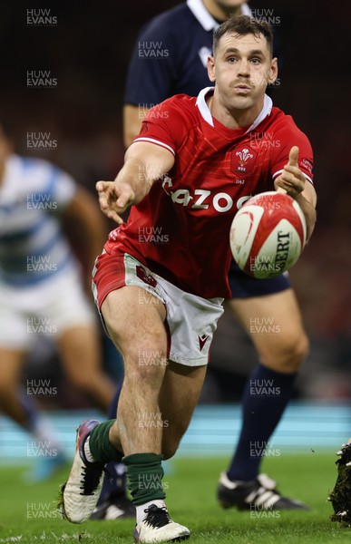 121122 - Wales v Argentina, Autumn Nations Series - Tomos Williams of Wales 