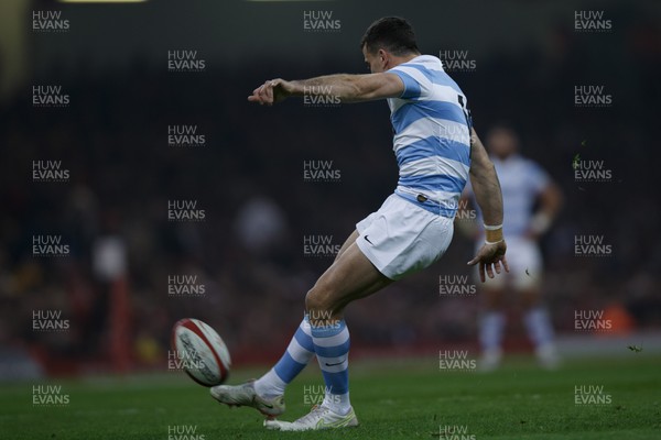 121122 - Wales v Argentina - Autumn Nations Series - Juan Cruz Mallia of Argentina kicks a penalty