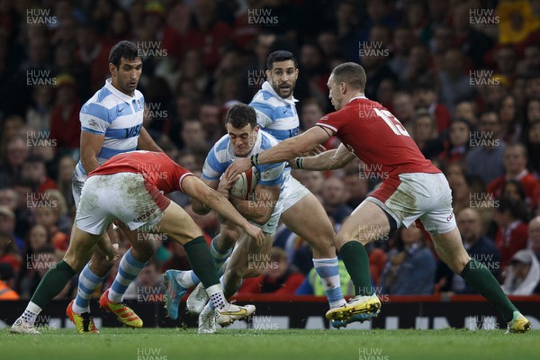 121122 - Wales v Argentina - Autumn Nations Series - Emiliano Boffelli of Argentina is tackled by George North of Wales