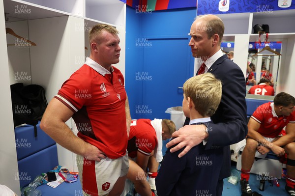 141023 - Wales v Argentina - Rugby World Cup Quarter Final - Prince William and his son Prince George meet Dewi Lake of Wales 