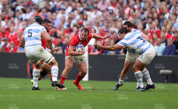 141023 - Wales v Argentina - Rugby World Cup Quarter Final - Ryan Elias of Wales is tackled by Francisco Gomez Kodela of Argentina 