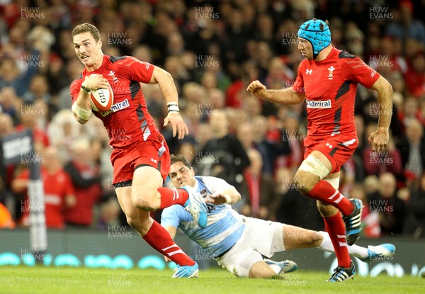 161113 - Wales v Argentina - Dove Men Series - George North of Wales runs in their second try  