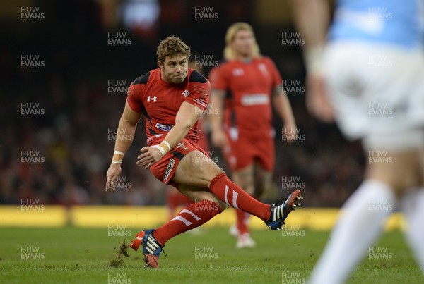 161113 - Wales v Argentina - Dove Men Series 2013 -Leigh Halfpenny of Wales kicks at goal