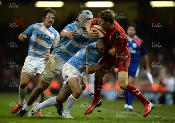 161113 - Wales v Argentina - Dove Men Series 2013 -Liam Williams of Wales is tackled by Santiago Cordero of Argentina