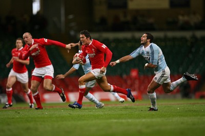 18.08.07  Wales v Argentina Wales James Hook breaks to set up gareth Thomas try 