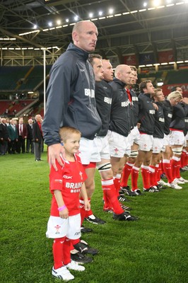 18.08.07  Wales v Argentina Six year old Rhys Harris with captain Gareth Thomas 