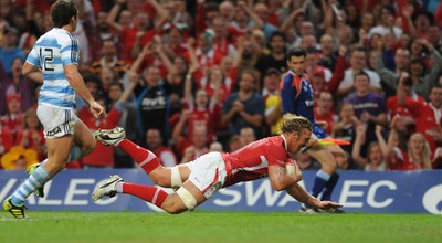 20.08.11 - Wales v Argentina - RWC Warm-Up Match - Andy Powell of Wales scores try. 
