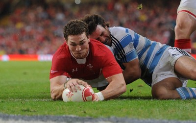 20.08.11 - Wales v Argentina - RWC Warm-Up Match - George North of Wales dives in to score try. 