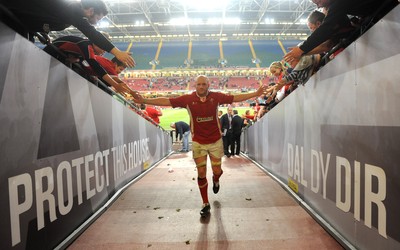 20.08.11 - Wales v Argentina - RWC Warm-Up Match - Martyn Williams of Wales runs up the tunnel at the end of the game. 