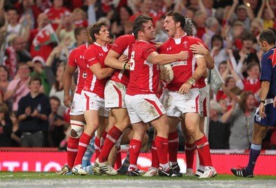 20.08.11 Wales v Argentina. Wales' George North celebrates his try. 