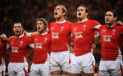 21.11.09 - Wales v Argentina - Invesco Perpetual Series 2009 - Gareth Cooper, Leigh Halfpenny, Alun Wyn Jones, Jamie Roberts and Stephen Jones line up for the national anthems. 