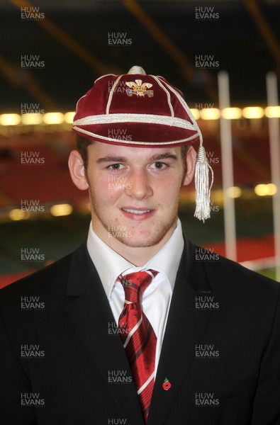 21.11.09 - Wales v Argentina - Invesco Perpetual Series 2009 - Wales Dan Lydiate with his first cap. 