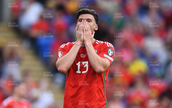 160623 - Wales v Armenia - UEFA European Championship Qualifers - Kieffer Moore of Wales looks dejected
